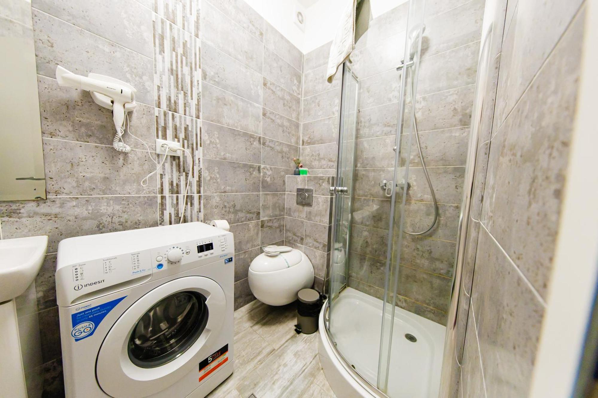 Luxury Glam Apartments Iasi At Lazar Palas Eksteriør bilde