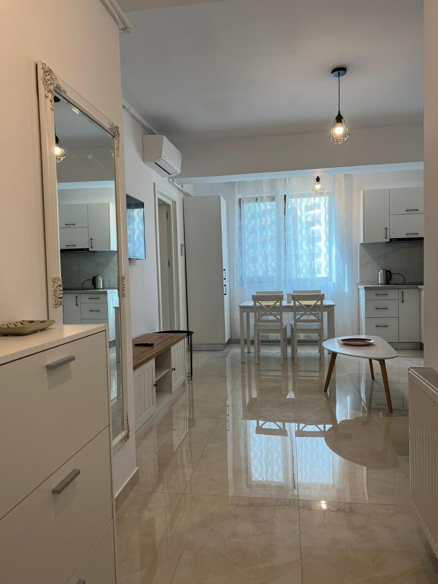 Luxury Glam Apartments Iasi At Lazar Palas Eksteriør bilde